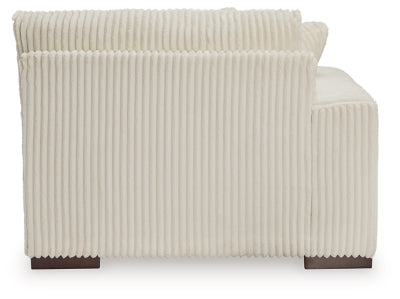 Lindyn Sectional with Chaise