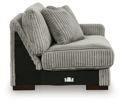 Lindyn Sectional with Chaise