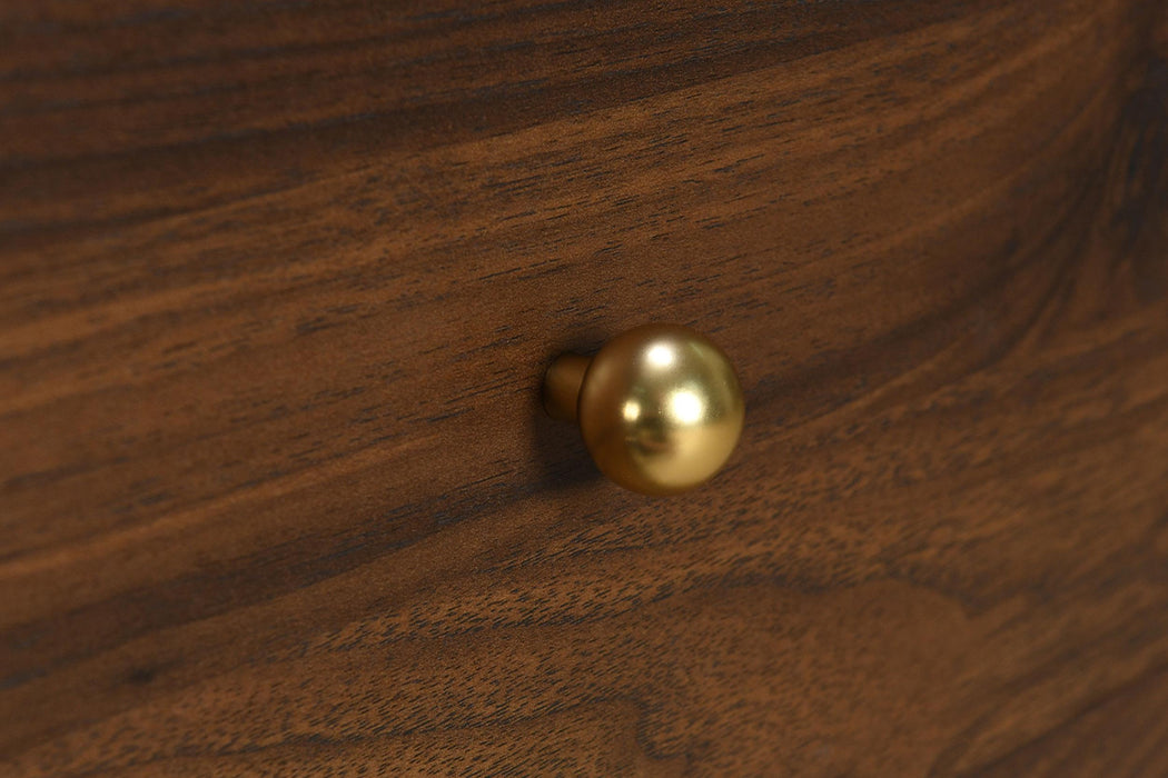 Welsley California King Bedroom Set Walnut