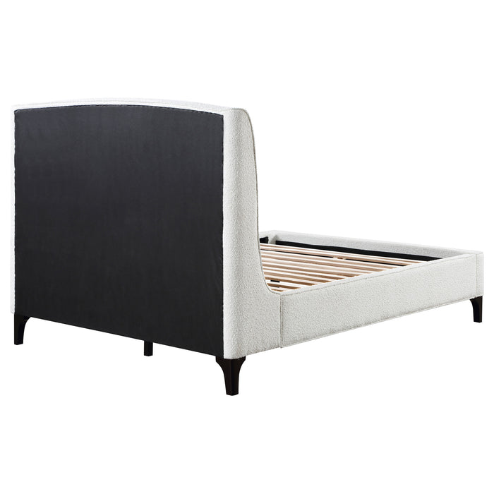 Mosby Queen Beds