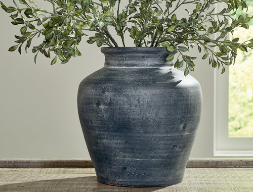 Meadie Vase - Orlando Furniture Outlet (Casselberry,FL)