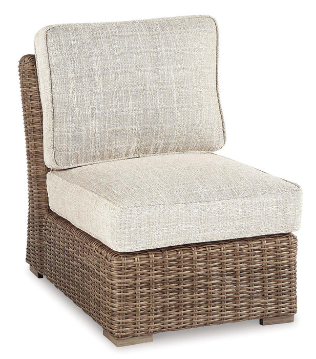 Beachcroft Outdoor Sofa, Lounge Chairs and Fire Pit - Orlando Furniture Outlet (Casselberry,FL)