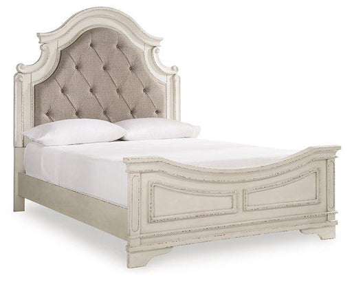 Realyn Upholstered Bed - Orlando Furniture Outlet (Casselberry,FL)