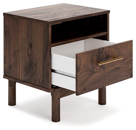 Calverson Nightstand - Orlando Furniture Outlet (Casselberry,FL)