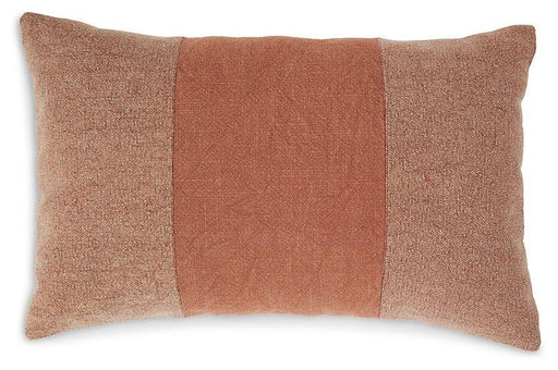 Dovinton Pillow (Set of 4) - Orlando Furniture Outlet (Casselberry,FL)