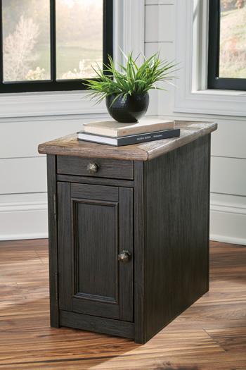 Tyler Creek End Table Set - Orlando Furniture Outlet (Casselberry,FL)