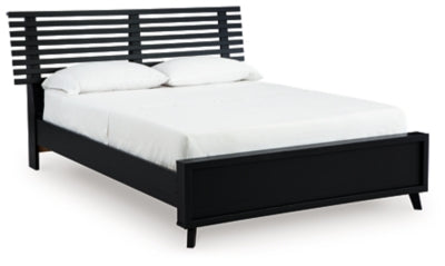 Danziar Slat Bed - Orlando Furniture Outlet (Casselberry,FL)