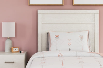 Stelsie Bed - Orlando Furniture Outlet (Casselberry,FL)