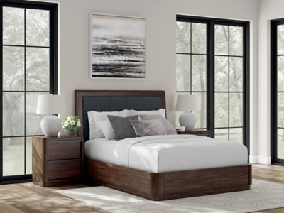 Dilenno Upholstered Bed - Orlando Furniture Outlet (Casselberry,FL)