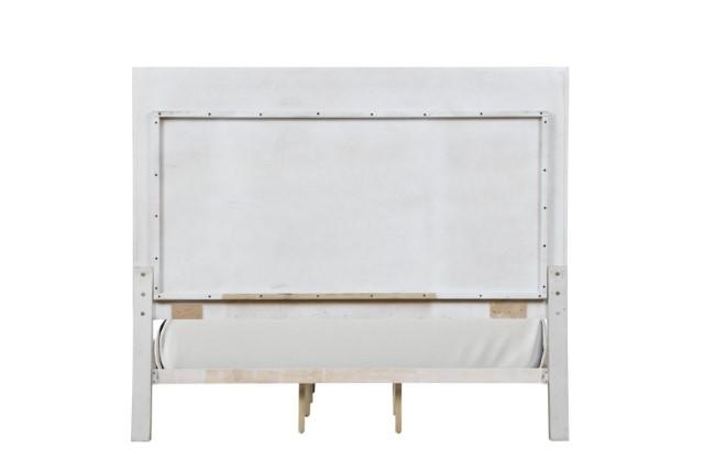 Stella Mia E.King & Queen Bed White & White - Orlando Furniture Outlet (Casselberry,FL)