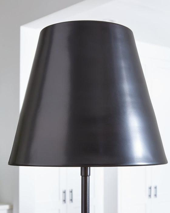 Wimner Floor Lamp