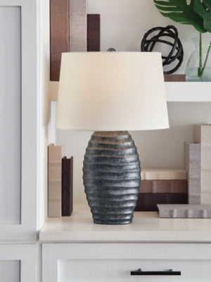 Caronick Table Lamp (Set of 2) - Orlando Furniture Outlet (Casselberry,FL)