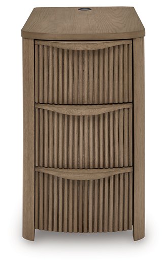 Camdill Chairside End Table - Orlando Furniture Outlet (Casselberry,FL)