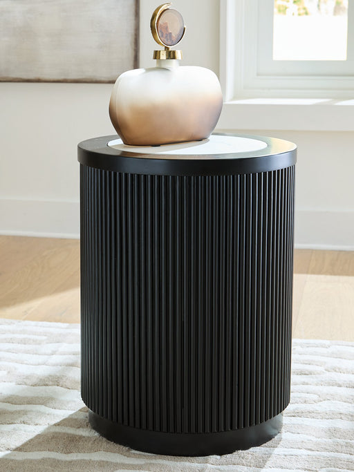 Grayman End Table - Orlando Furniture Outlet (Casselberry,FL)