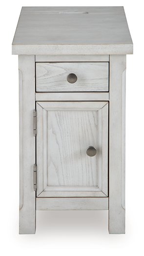 Robbinsdale Chairside End Table - Orlando Furniture Outlet (Casselberry,FL)