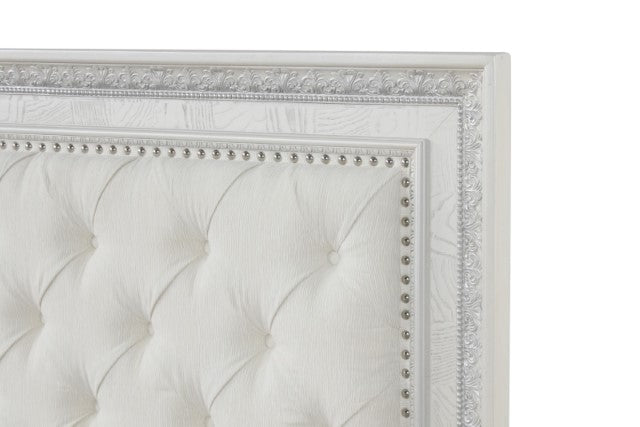 Stella Mia E.King & Queen Bed White & White - Orlando Furniture Outlet (Casselberry,FL)